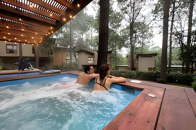 Casa de descanso con alberca propia y jacuzzi